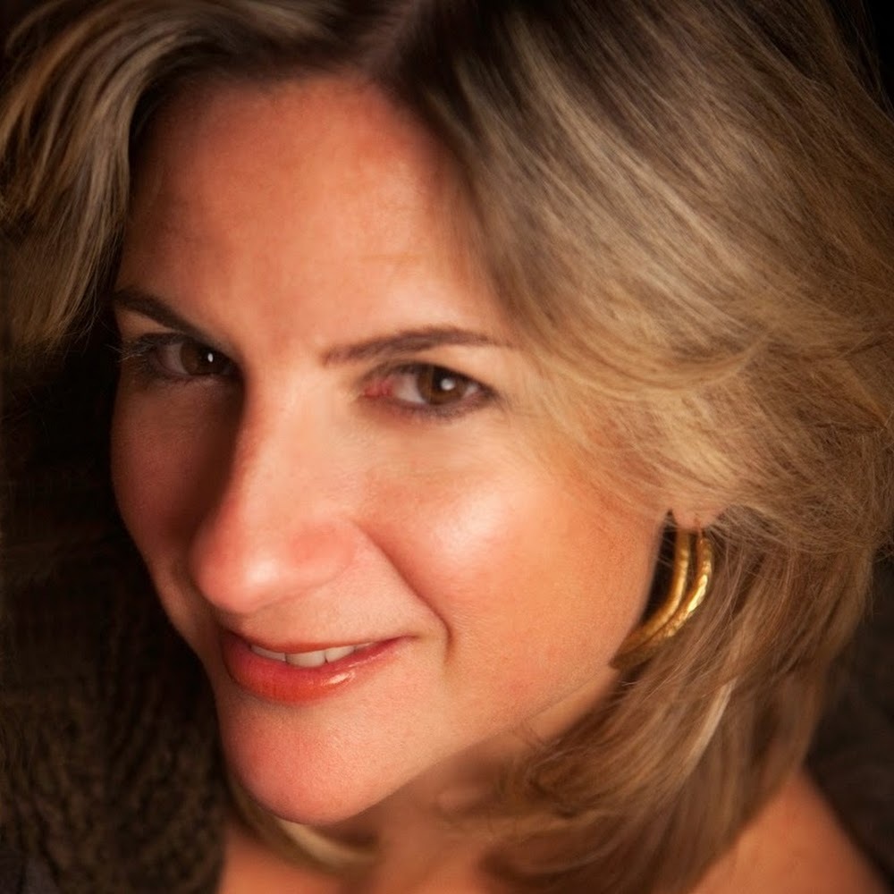 Meet your Posher, Adriana